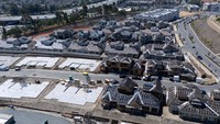 Pemandangan drone menunjukkan pembangunan rumah di San Diego, California, Amerika Serikat, Selasa (25/3/2025).
