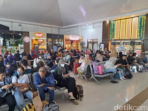 16 Ribu Orang Mudik dari Stasiun Gubeng dan Pasarturi Surabaya