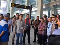 Anggota Komisi VI DPR Sidak Bandara Makassar Imbas Driver Intimidasi Pemobil
