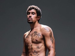 Bad Bunny Jadi Model, Calvin Klein Raup Untung Hingga Rp 130 Miliar