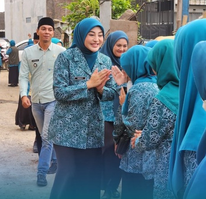Cantiknya Margin Wieheerm Saat Makan Bareng Ali Syakieb Cantiknya Margin Wieheerm Saat Makan Bareng Ali Syakieb