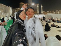 Rezky Aditya Sakit DBD saat Umrah, Citra Kirana Nekat Susul ke Makkah Sendiri