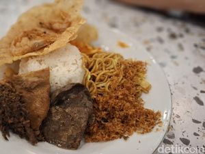 Depot Bu Rudy: Tahun 1995 Jualan Nasi Bungkus Kini Jadi Restoran Besar