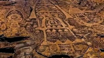 Menyelami Dunia Misterius dari Simbol Shatial, Terletak di Lembah Indus Pakistan—Luasnya 62 Mil Petroglif Kuno yang Terukir dalam Sejarah di Sepanjang Jalan Raya Karakoram yang Legendaris di Gilgit-Baltistan Foto: Boredpanda