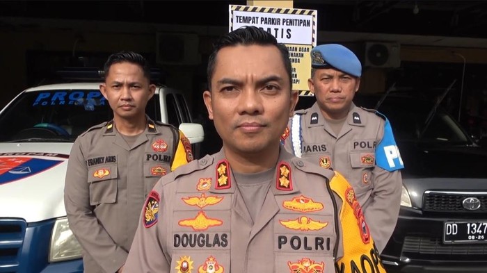 Kapolres Maros AKBP Douglas Mahendrajaya.