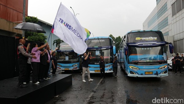 Keseruan Mudik Asyik Transmedia