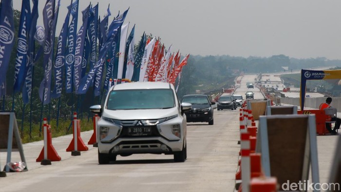 Kondisi lalin di exit fungsional Tamanmartani, Sleman, Kamis (27/3/2025)