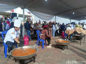 Video: Respons Konten Willie Salim, Warga Palembang Gelar Masak Besar-besaran