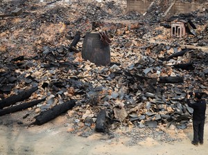 Video Kebakaran Besar Landa Pemukiman di Gangnam Korea Selatan