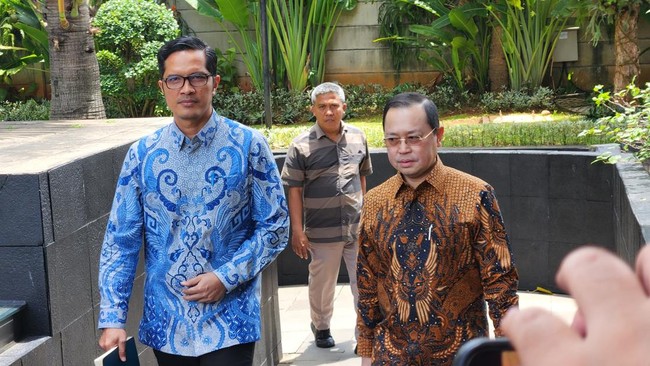 Febri Dipanggil KPK soal Harun Masiku tapi Pilih ke Sidang Hasto Dulu