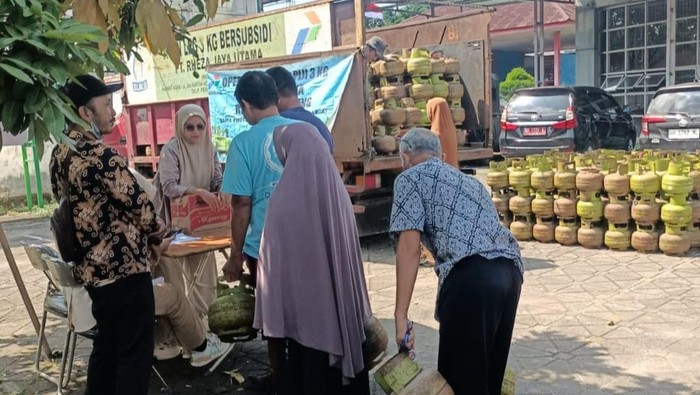 Pertamina Patra Niaga Regional Sumbagsel menggelar operasi pasar LPG 3 Kg di Jambi