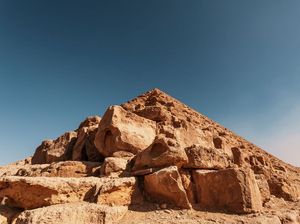 Arkeolog Temukan Piramida Berusia 2.200 Tahun di Israel, Fungsinya Misterius