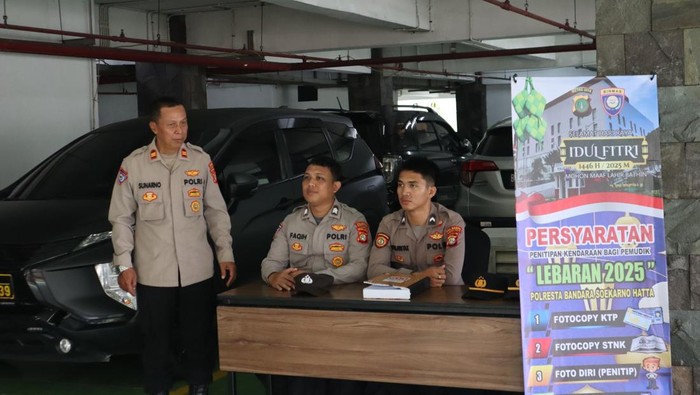 Polresta Bandara Soekarno-Hatta membuka layanan penitipan kendaraan saat mudik Lebaran.