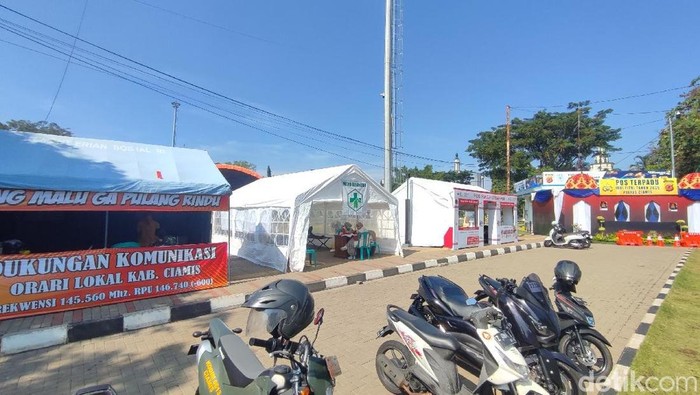 Pos Terpadu di Alun-alun Ciamis yang bisa dijadikan tempat istirahat pemudik.