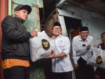 Potret Penyaluran Zakat Fitrah di Cilincing