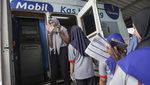 Ratusan Buruh Rokok di Pekalongan Terima BLT Cukai
