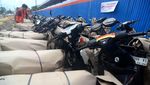 Ribuan Paket Sepeda Motor Gratis KAI Tiba di Tegal