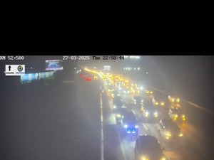 Jelang Puncak Mudik Besok, Arus Kendaraan di Tol Japek Meningkat Malam Ini