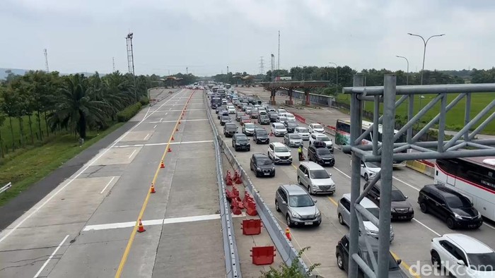 Suasana di KM 188 Tol Cipali