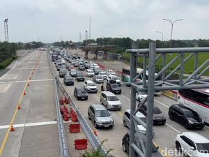 Ibu dan Anaknya Diturunkan di Tol Cipali Usai Ketiduran, Begini Endingnya