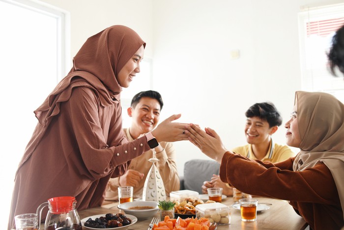 Sarapan Sebelum Solat Idul Fitri Disunnahkan Rasulullah, Ini Kata Ulama