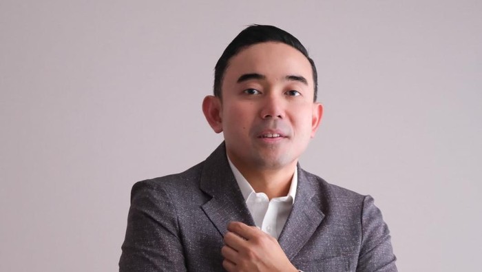 VP Corporate Communication and Social Responsibility Telkomsel, Saki Hamsat Bramono