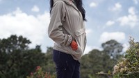 Wendy Walters kerap mengunggah momen saat melakukan hobi nya. Mulai dari naik gunung hingga bermain jet ski di Danau Toba. Foto: Instagram @wendywalters