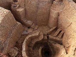 Foto Benda Kuno Bongkar Rahasia Peradaban Sebelum Kita