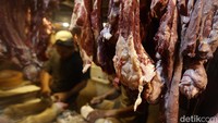 Harga daging sapi murni termahal mencapai ke level Rp 180.000 per kilogram di Kalimantan Timur, atau mengalami disparitas harga hingga 28,57% terhadap HAP. Sementara itu, harga daging sapi murni terendah dipatok Rp 115.714 per kilogram di Nusa Tenggara Timur (NTT).
