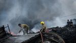 Pabrik Plastik di Tangerang Ludes Terbakar