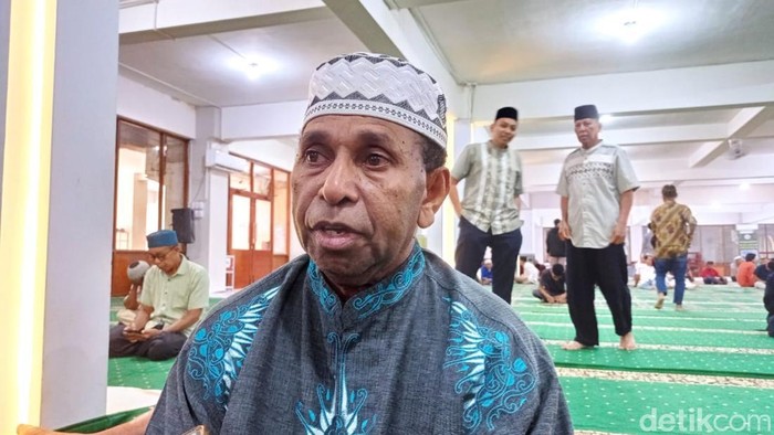 Ketua PHBI Kota Sorong Ridwan Iribaram.
