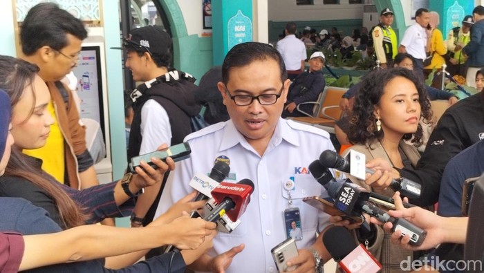 Manajer Humas KAI Daop 1 Jakarta Ixfan Hendriwintoko