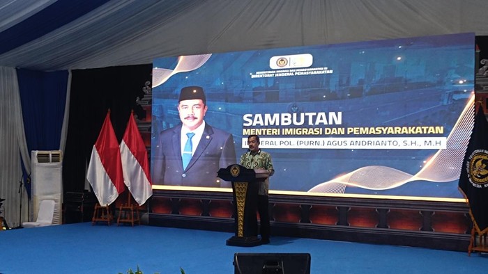 Menteri Imipas Agus Andrianto di Lapas Kelas II Cibinong, Bogor, Jawa Barat, Jumat (28/3/2025).