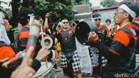 Pawai ini merupakan bagian dari perayaan Hari Saka New Year dalam kalender Bali, yang dikenal dengan sebutan Nyepi.