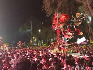 Beragam Komentar Warga hingga Turis Asing Soal Ogoh-ogoh di Denpasar