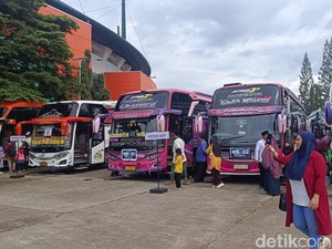 Pemkab dan Polres Bogor Lepas 1.600 Warga Ikut Mudik Gratis