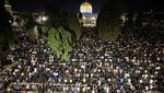 Potret Khusyuknya Ibadah Ramadan di Masjid Al-Aqsa