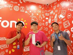 Senyum Apple Fanboy Pesan iPhone 16 yang Lama Dinanti-nanti