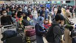Bandara Soetta Dipadati Pemudik, Begini Potretnya