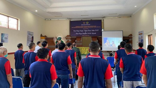 Pemberian remisi Nyepi dan Idul Fitri di Rutan Negara, Kabupaten Jembrana, Jumat (28/3/2025).