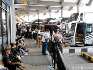 Pemudik Cemas Pulang Kampung di Detik Akhir Jelang Nyepi