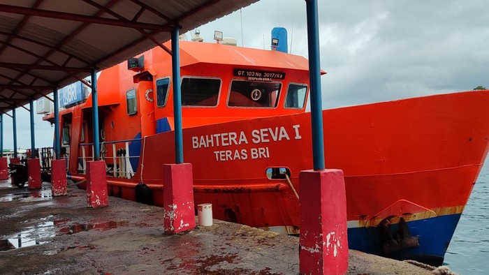 Teras BRI Kapal di Pulau Panggang