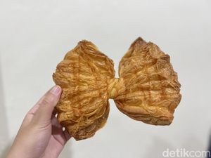 Lagi Viral Pastry Jumbo Bentuk Pita, Begini Tekstur dan Rasanya