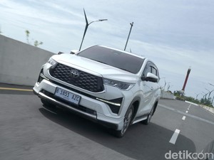 Menperin Usul Mobil Hybrid-PHEV Bebas Ganjil Genap