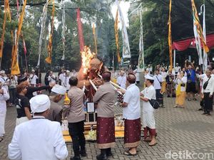 Umat Hindu Kota Malang Gelar Tawur Agung Kesanga Jelang Nyepi 1947 Saka