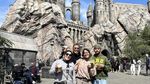 Uya Kuya Kompak Kulineran Bareng Keluarga dan WNI di Amerika Serikat