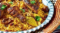 Kalau Lebaran di Yaman, menu utamanya ada nasi Mandi dengan lauk daging kambing atau ayam berempah yang enak. Foto: Baytalfann/iStock