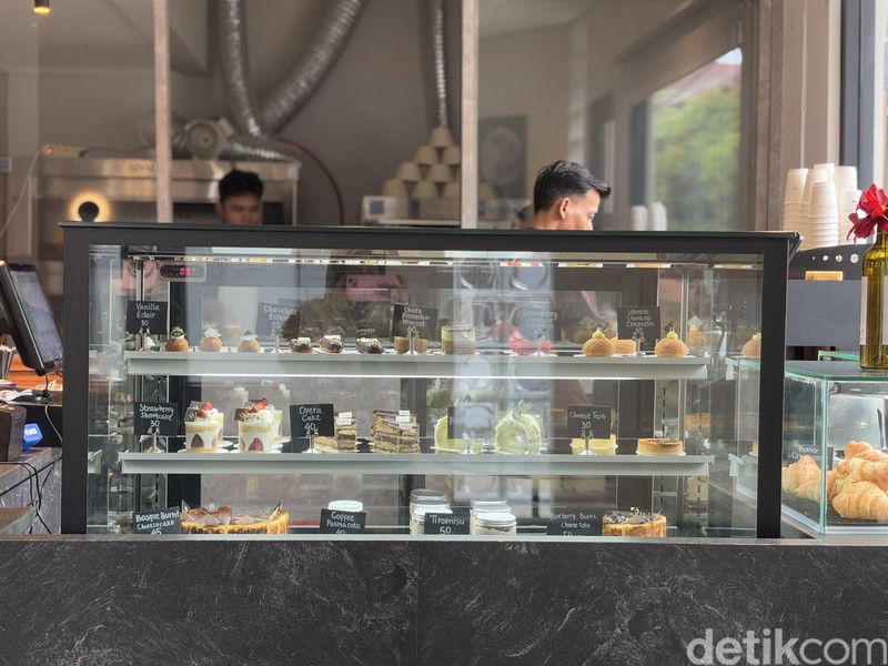 Bikamisu dari Rosella Bakehouse
