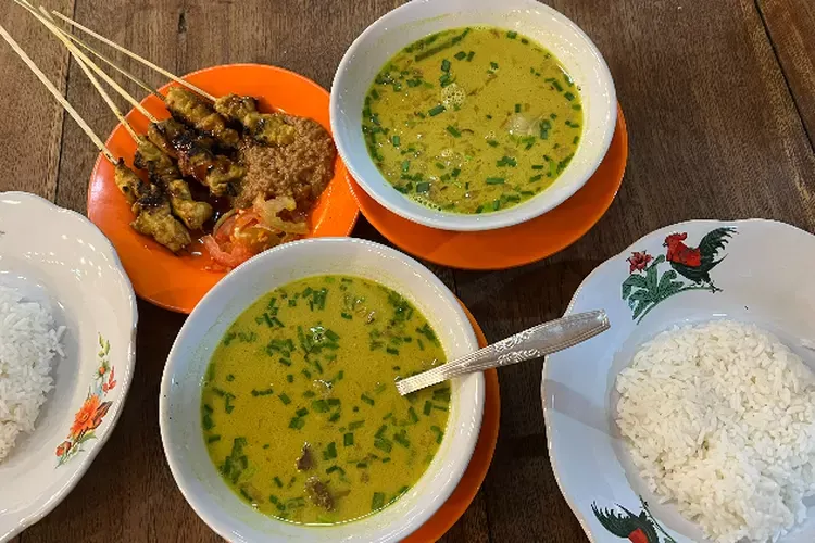 Catat! Ini 5 Empal Gentong Enak Buat Pemudik yang Mampir ke Cirebon