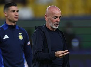 Pioli Minta Fiorentina Teladani Ketekunan Ronaldo
